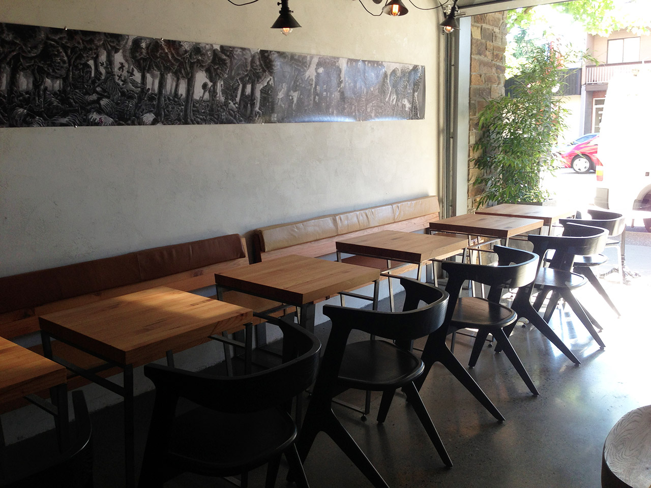 image of Caf&eacute;, Commercial Drive